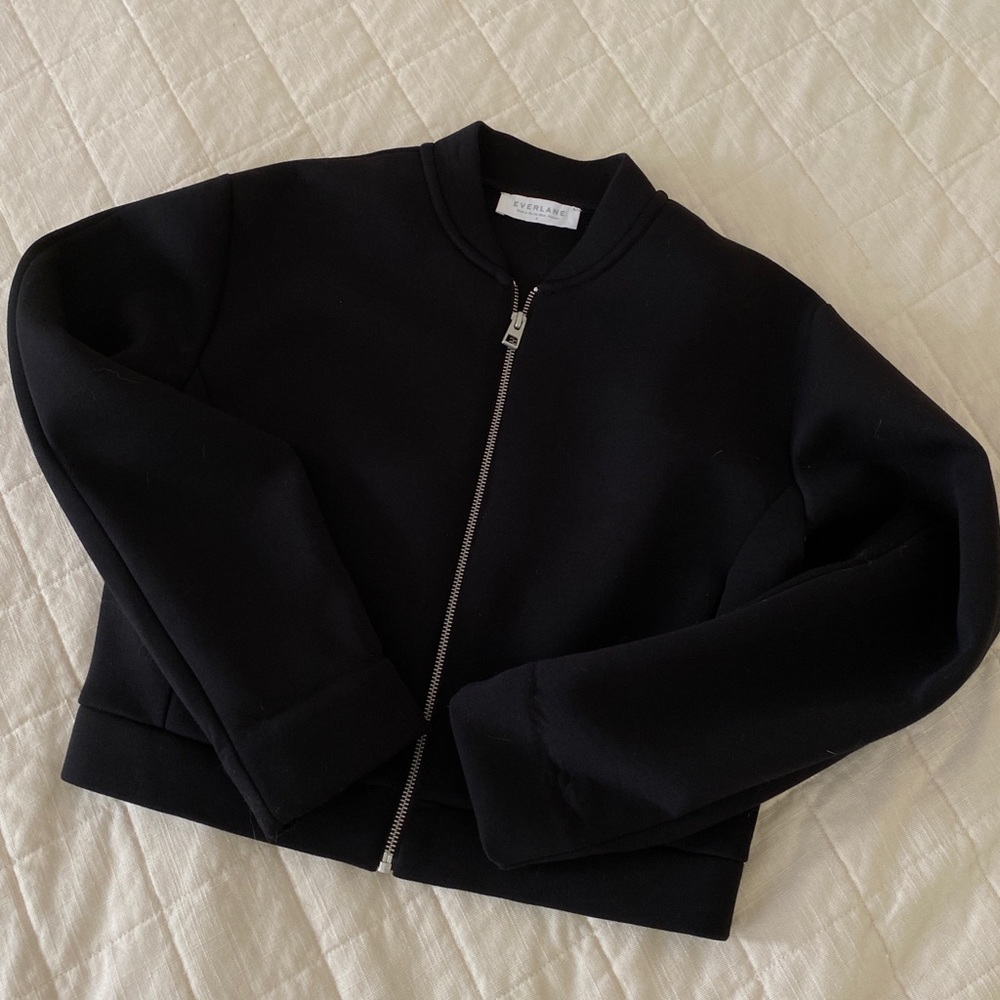 Everlane Cropped Bomber / Small
